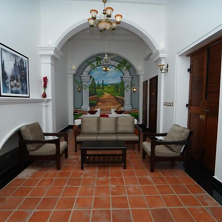 Pearl Bell Villa Puduccseri Kültér fotó